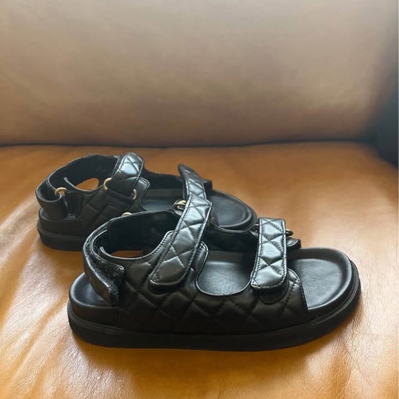 ALOHAS Black Leather - Womens 38 (8) - Picture 4 of 7